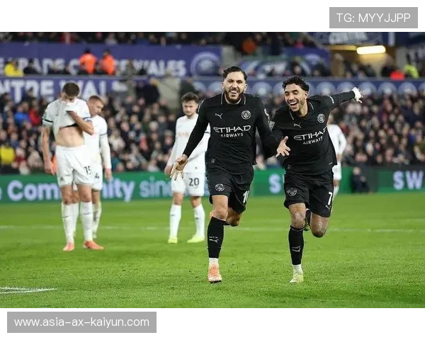 曼城的赖因德斯和福登的合作越发默契，进攻端火力十足，曼城 赖斯